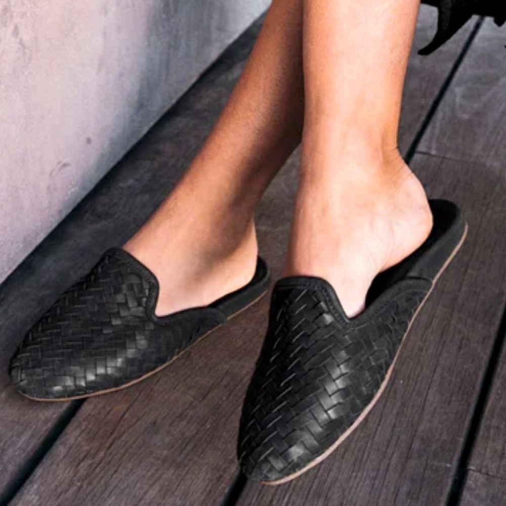 Olakai black leather woven mule slides 9 Mii